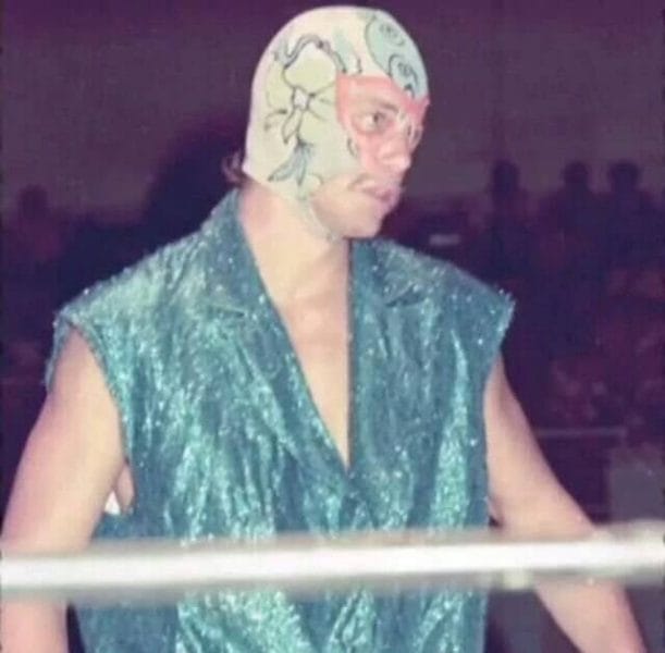 Randy Poffo wrestling under a mask as 'The Spider'