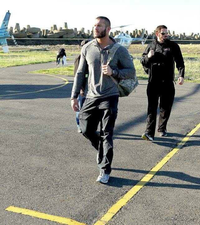 Randy Orton and the Bizarre Time He Was Attacked By a Fan Randy Orton and Wade Barrett arrive in South Africa, 2013.