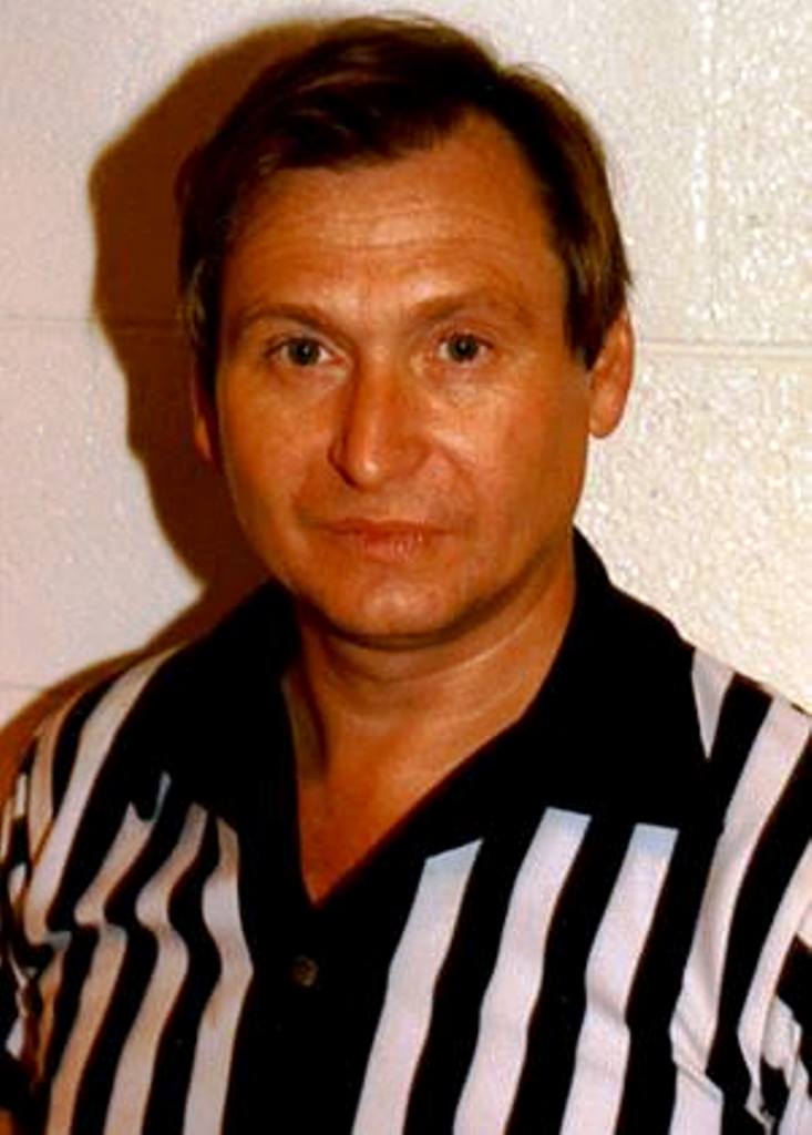 Referee Ronnie West.