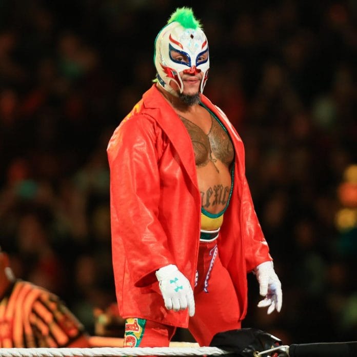 Batman | 7 Times The Dark Knight Influenced Professional Wrestling